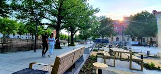 Tillsammans gör vi örebro till en stad med levande stadsdelar, vackra miljöer och mångfald av människor. Teaterplan Orebro Pedestrian Space