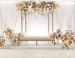 Diseno De La Boda Alquiler De Muebles In 2020 Wedding Background Decoration Pastel Wedding Decorations Wedding Backdrop Decorations