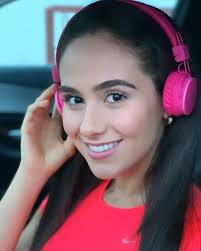 La armonía más dulce es la voz de la mujer que se ama! ZOOM ama que te ames  😍👑 FTM ZOOM para las amantes del PINK 👄👛🛍🎀💝 🎧