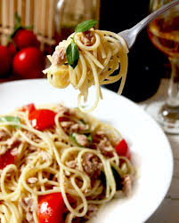 Spaghettis De La Nuit De La San Lorenzo Recette Alimentation Recette De Plat
