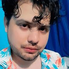 La lengua más larga del mundo. Es de Nick Stoeber y mide 10,1 cm de  longitud. Es una de las curiosidades del Libro Guinnes de los Records que  acaba de salir y