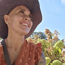 Hello everyone! I hope everything is great with you! I just wanted to share  the official IRON program calendar with you if you are joining me