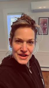 Have you heard of the technique called “anchoring”? 🙋, It’s one of my  favorite tools for sustainable change. , It’s the practice of aligning one  thing with another