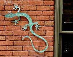 Gecko Lizard Wall Hanging 30 Inch Size By Earthstudiometalart Metal Gecko Wall Art Gecko Wall Art Garden Wall Art