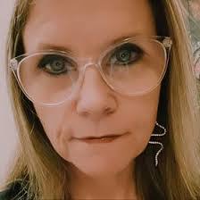 Kimberly Hacker's Instagram, Twitter & Facebook