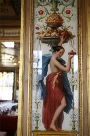 Plusieurs dont la célèbrechez gégenne sont encore présentes sur les bords de marne. The Story Of The Grand Vefour