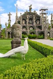 Lago maggiore, italia — tempo febbraio. Isola Bella Lake Maggiore Piemonte Italy Fishing Weather Dslr Summer Photos Photo Model Art Explore Bea Places To Travel Italy Tours Italy Travel