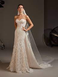 Sweetheart Strapless Mermaid Wedding Dress With Semi Sheer Lace Corset And Lace Bottom Pronovias Sty Pronovias Wedding Dress Mermaid Dresses Pronovias Dresses