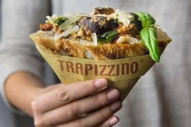 Dal panino con il lampredotto a firenze al pani ca' meusa a palermo, dalla miassa piemontese ai panzerotti. Trapizzino Rome S Street Food Craze Italy Magazine