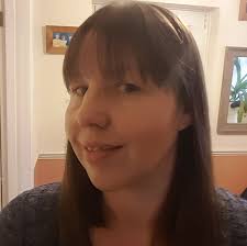 I know that when people have asked about suitable large litter trays, I and  others have recommended this one from pets at home. Just in case anyone is  thinking about it, they