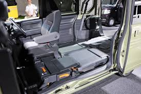 軽バンなのに走り心地も寝心地もイイ ホンダ n van の車中泊レポート 価格 comマガジン 軽バン ホンダ n バン