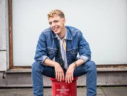 The city of oslo will host a variety of workshops, live music, themed nights and plenty of. Oslo Pride Oslo Pride Laten 2021 Her Er Arets Vinner