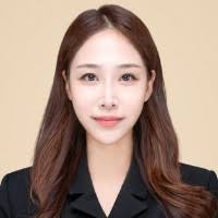 Sydney”님의 프로필 70+