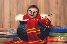 Newborn Baby Harry Potter Photo Shoot Kayla Glover 4 Publicitarios Criativos