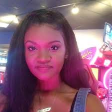 Isha Rose (@IshaTheRose)