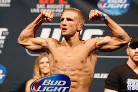 Defendió el campeonato de peso mosca de ufc; Manager Weak Fragile Tj Dillashaw Will Miss Weight And Henry Cejudo Will Fight Joseph Benavidez On Jan 19 Mmamania Com