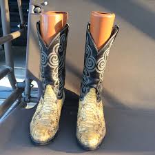 Black And White Snakeskin Cowboy Boots Tony Lama Vintage Men S Cowboy Boots Snake Skin Leather Boa Python Style 8114 Mens Cowboy Boots Boots Cowboy Boots