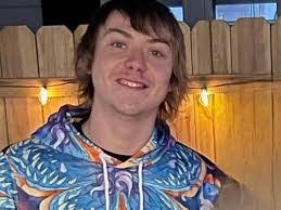 Justin Chidester's Instagram, Twitter & Facebook