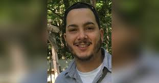 Shannon Strausser's Instagram, Twitter & Facebook