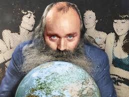 Charterkongen og de unge jentene på TV