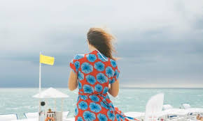 It's still the same factor of swim at your own risk, so make your best judgement before making that call. What Do Beach Flags Mean And When Do They Fly Seaside Planet