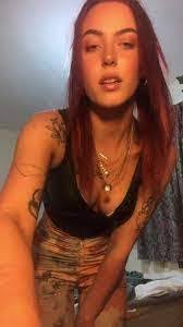 Laurie Eves's Instagram, Twitter & Facebook