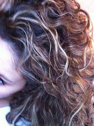 Une crème colorante triple soin qui couvre jusqu'à 100. Recouvrir Des Meches Blondes Avec Un Marron Coiffure Et Coloration Forum Beaute Doctissimo