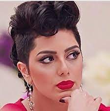 هي من أسرة فنية حيث إن والدها رسام الكاركتير عبد السلام مقبول وشقيقتها المخرجة «لولوة»، وهي حاصلة على شهادة في التمثيل والإخراج من «المعهد العالي للفنون المسرحية» في الكويت دفعة عام 2006، ظهرت في. Ø§Ù„Ø¬ÙˆÙ‡Ø±Ø© A Twitter Ø§ØªÙˆØªØ± ÙˆØªØ­ÙƒÙ†ÙŠ ÙŠØ¯ÙŠÙ†ÙŠ ÙˆØ§Ø¨Ø¯Ø§ Ø§ÙØ±ÙƒÙ‡Ø§ Ø¨Ø¨Ø¹Ø¶ Ø§Ø°Ø§ Ø´ÙØª Ù‚ØµØ© Ù‡ÙŠØ§ Ø¹Ø¨Ø¯Ø§Ù„Ø³Ù„Ø§Ù… ÙˆØ¯ÙŠ Ø§Ù‚Øµ Ù‡Ø§Ù„Ø³Ø¹Ø¨ÙˆÙ„Ù‡ Ø§Ù„Ù„ÙŠ ÙˆØ±Ù‰ Ø§Ø­Ø³ Ø¨Ø¹ÙŠØ´ Ø·ÙˆÙ„ Ø¹Ù…Ø±ÙŠ Ù…Ø±ØªØ§Ø­Ù‡ Http T Co U0jdqdg5pq