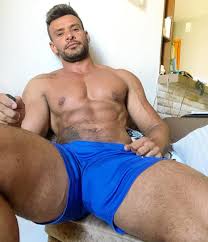 Boys com Volume do Instagram: Romulo Praxes – PRIVE GAYS - Vídeos Porno |  Amador | Downloads