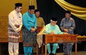 You can also look at abbreviations and acronyms with word bbg in term. Kes Syariah Negeri Sembilan Meningkat