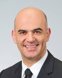Ontdek de perfecte stockfoto's over alain berset en redactionele nieuwsbeelden van getty images kies uit premium blader door de 651 alain berset beschikbare stockfoto's en beelden, of begin een. Eidgenossisches Departement Des Innern Wikipedia