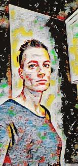 Molly Quillin's Instagram, Twitter & Facebook