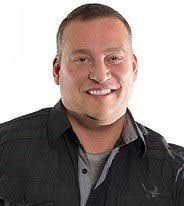 Derrick Monroe's Instagram, Twitter & Facebook