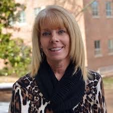 Annette Raines's Instagram, Twitter & Facebook