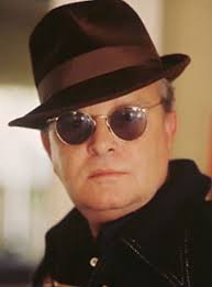 15 November 1959. The murders of 4 members of the Clutter Family in  Holcomb, Kansas occured inspiring Truman Capote's classic real crime book  In Cold Blood. The book charts the capture, trial