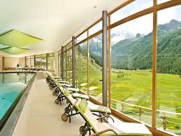 Im ahrntal, einem sehr ursprünglich gehaltenen gebiet im nördlichen südtirol. 4 Sterne Auszeit Hotel Ahrntal Sudtirol Mit Panorama Ruheoase