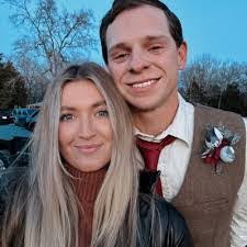 Bonnie Catlett's Instagram, Twitter & Facebook