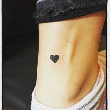 Tasarim Dovme Kapatma Cover Up Ve Dovme Yaptirmak Icin Mesaj Ile Randevu Aliniz Fiyat Bilgisi Almak Icin Tiny Tattoos Minimal Tattoo Print Tattoos