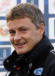 Kristiansund, noruega, 26 de febrero de 1973) es un exfutbolista y entrenador noruego. Ole Gunnar Solskjaer Wikipedia