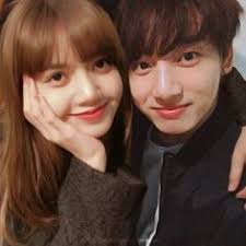  600 Liskook Ideas Blackpink And Bts Kpop Couples Bts Girl