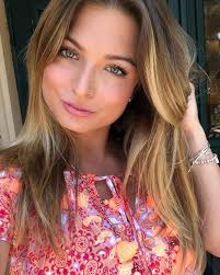 Mantan Ratu Kecantikan Berulah Lagi, Ditangkap karena Kabur dari Karantina