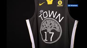 The timing is striking some as a bit odd, as it comes the same day the team. Check Out The Golden State Warriors New Alternate Uniforms Abc7 San Francisco