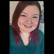 Want some free pizza and wings? Give this page a like, follow and share! As  soon as we hit 1000 followers we will choose 10 people at random to receive  1 free