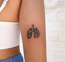 Lungs Flowers Tattoo Flowers Lungs Tattoo Anatomie Tattoo Tattoo Ideen Tattoo Ideen Klein