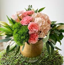 Florist serving the grand rapids, eastown, and wealthy street areas. Flower Arrangements For The Grand Rapids Area Thelma S Flowers