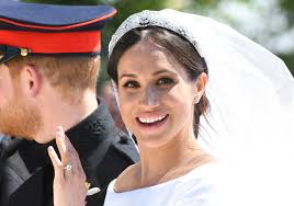 So replicate one of meghan markle's famous look for your upcoming wedding. Meghan Markle S Wedding Hair Took Only 45 Minutes Glamour