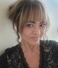 Lindsey Morin's Instagram, Twitter & Facebook