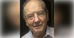 Aaron Flannery's Instagram, Twitter & Facebook