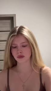 The Song That Makes U Wanna Have A Girlfriend