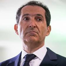 PJ quer saber como é que o dono da Altice se naturalizou português, em 2016 